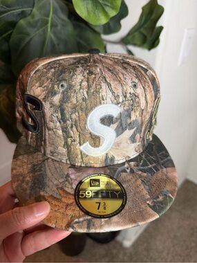 Supreme Multi S Logo New Era 59Fifty
Fitted Hat Camo
